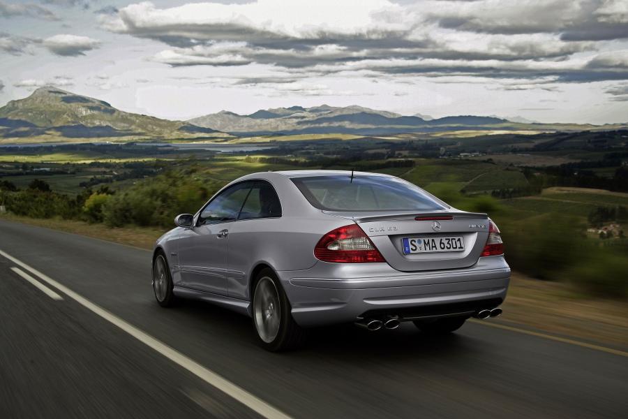  Mercedes-Benz CLK63 AMG 2007 года  (фото 19 из 20)